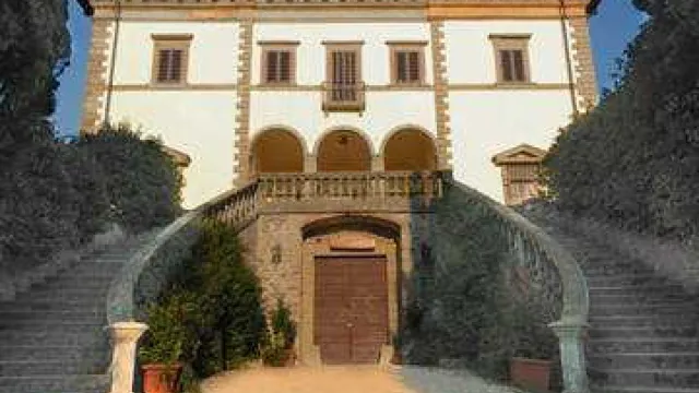 Descrizione immagine non disponibile