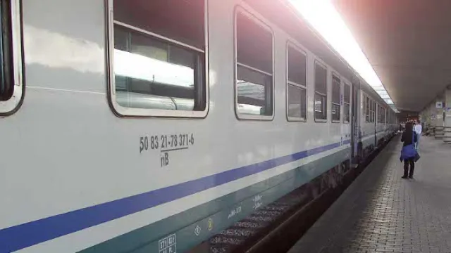 Descrizione immagine non disponibile