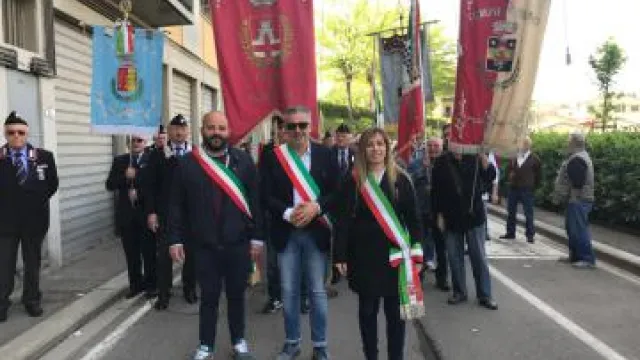 Descrizione immagine non disponibile