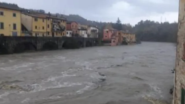 Descrizione immagine non disponibile