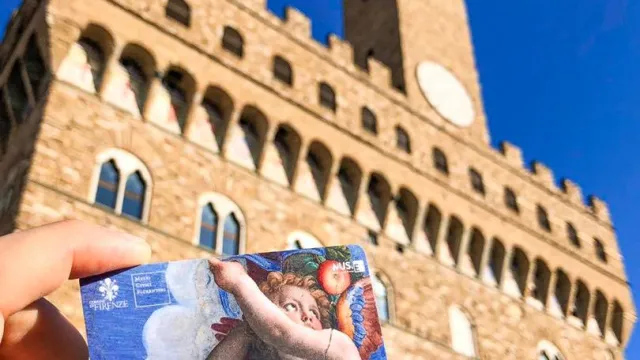 Descrizione immagine non disponibile