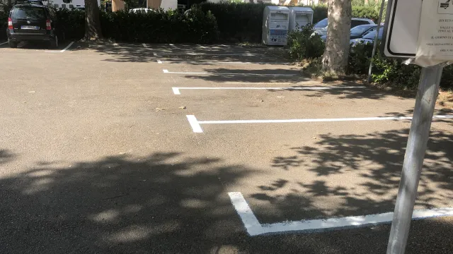 Descrizione immagine non disponibile