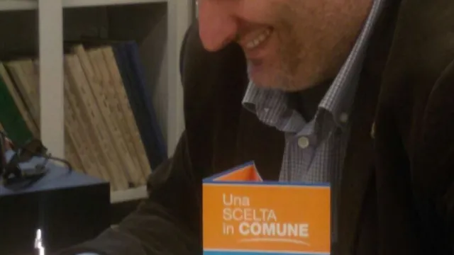 Descrizione immagine non disponibile