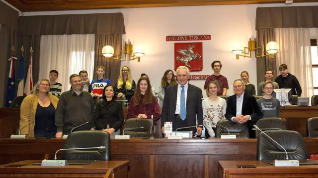 Descrizione immagine non disponibile