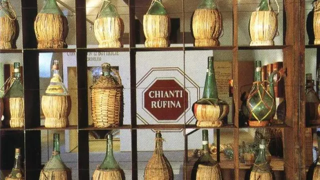 Descrizione immagine non disponibile