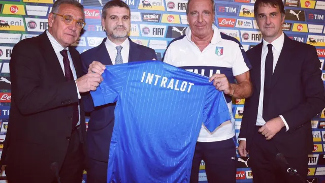 Descrizione immagine non disponibile