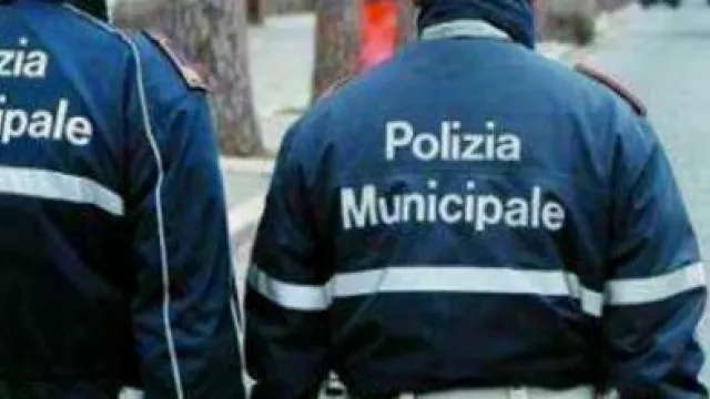 Descrizione immagine non disponibile