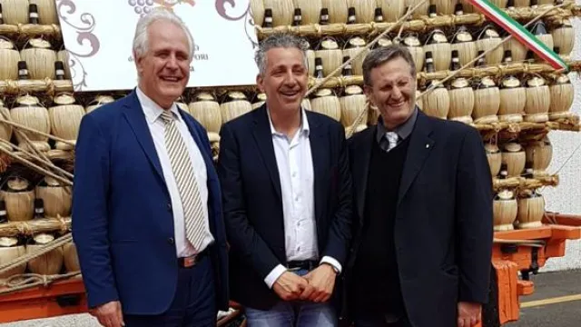 Descrizione immagine non disponibile